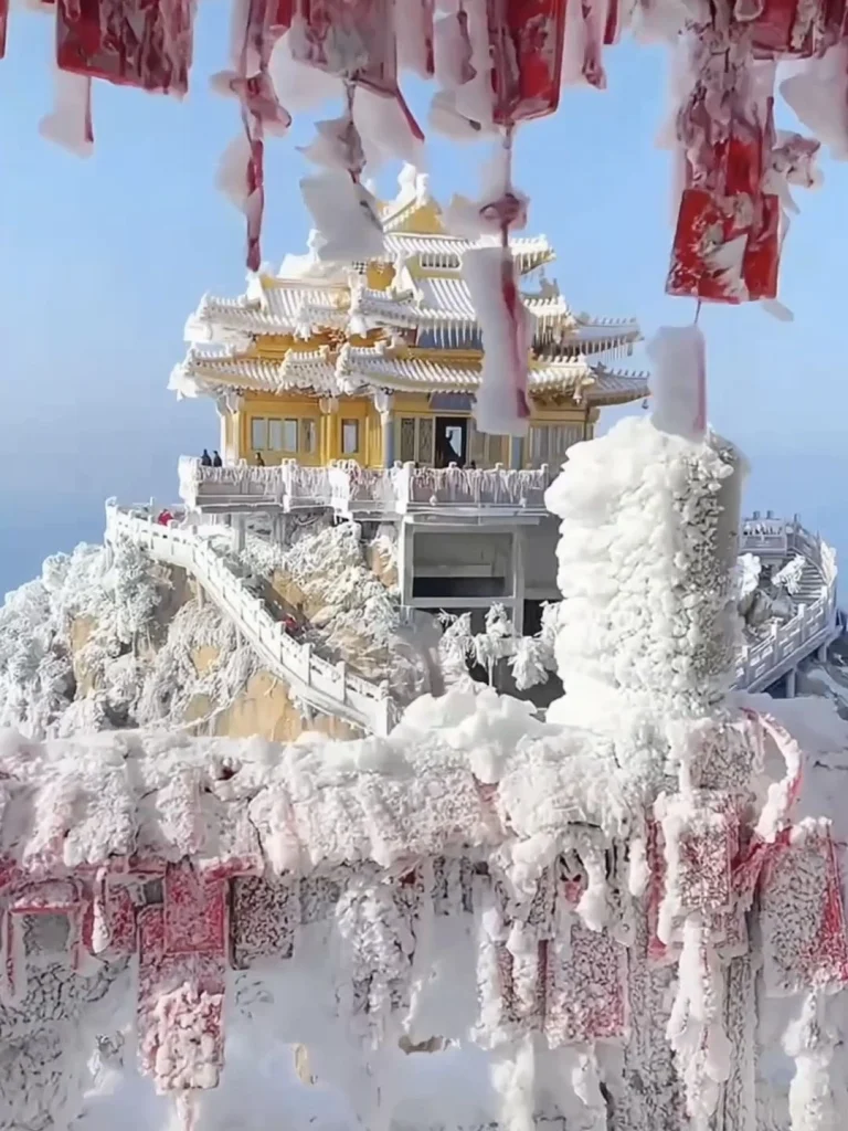 The Laojun Mountain