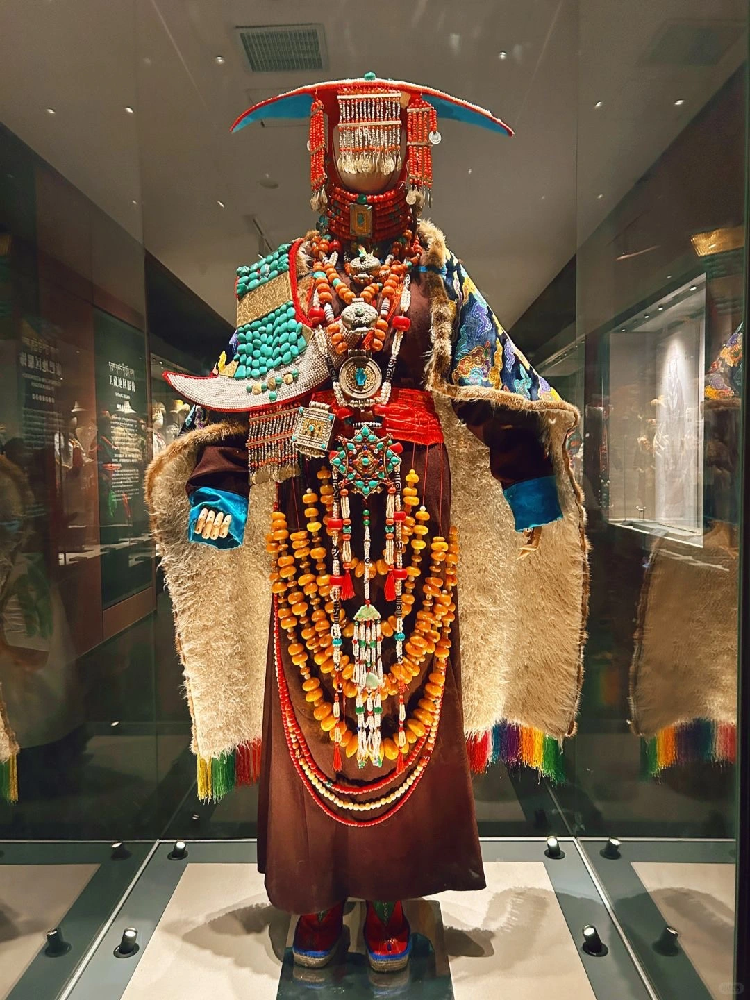 Pakaian Tibet - Qinghai, Hab Pelbagai Budaya Budaya Kunlun & Kepelbagaian Etnik 2026 - Perjalanan China - Qinghai, Hab Pelbagai Budaya Budaya Kunlun & Kepelbagaian Etnik 2026 - Perjalanan China Pakaian Tibet - Qinghai, Hab Pelbagai Budaya Budaya Kunlun & Kepelbagaian Etnik 2026 - Perjalanan China - Qinghai, Hab Pelbagai Budaya Budaya Kunlun & Kepelbagaian Etnik 2026 - Perjalanan China
