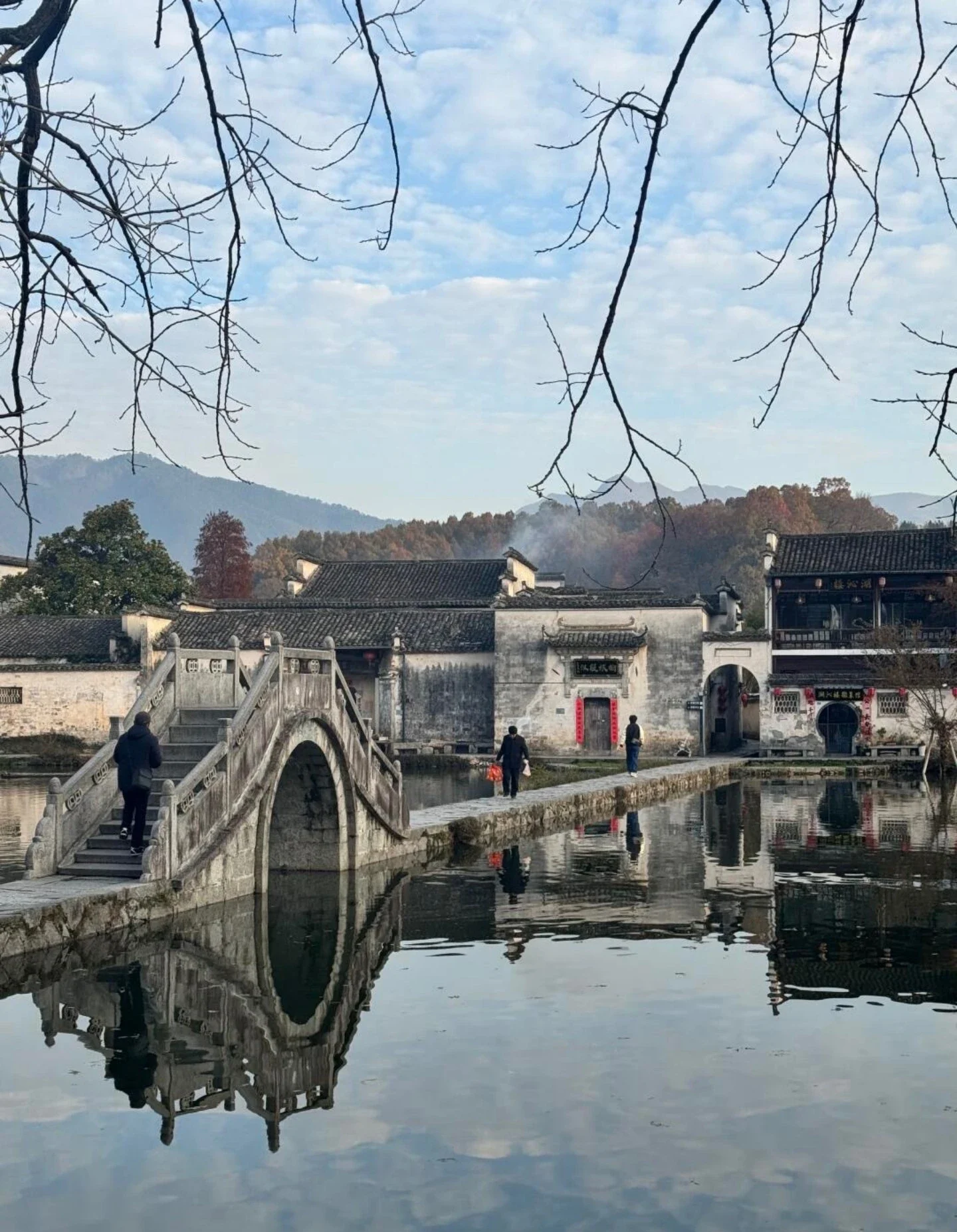 Il villaggio di Hongcun in Anhui - Guida di viaggio dell'Anhui: itinerari, consigli e percorsi 2026 - The China Journey Il villaggio di Hongcun in Anhui - Guida di viaggio dell'Anhui: itinerari, consigli e percorsi 2026 - The China Journey