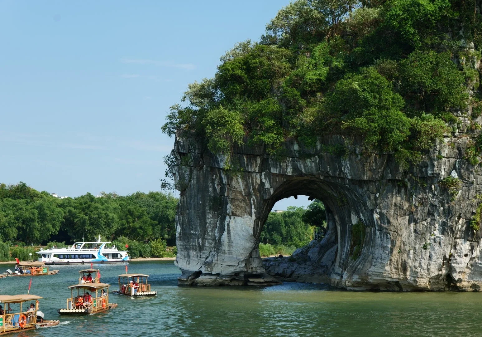 Elephant Trunk Hill with karst arch over the river in Guilin - Where to Stay in Guilin: Best Areas & Hotels 2026 - The China Journey Elephant Trunk Hill with karst arch over the river in Guilin - Where to Stay in Guilin: Best Areas & Hotels 2026 - The China Journey