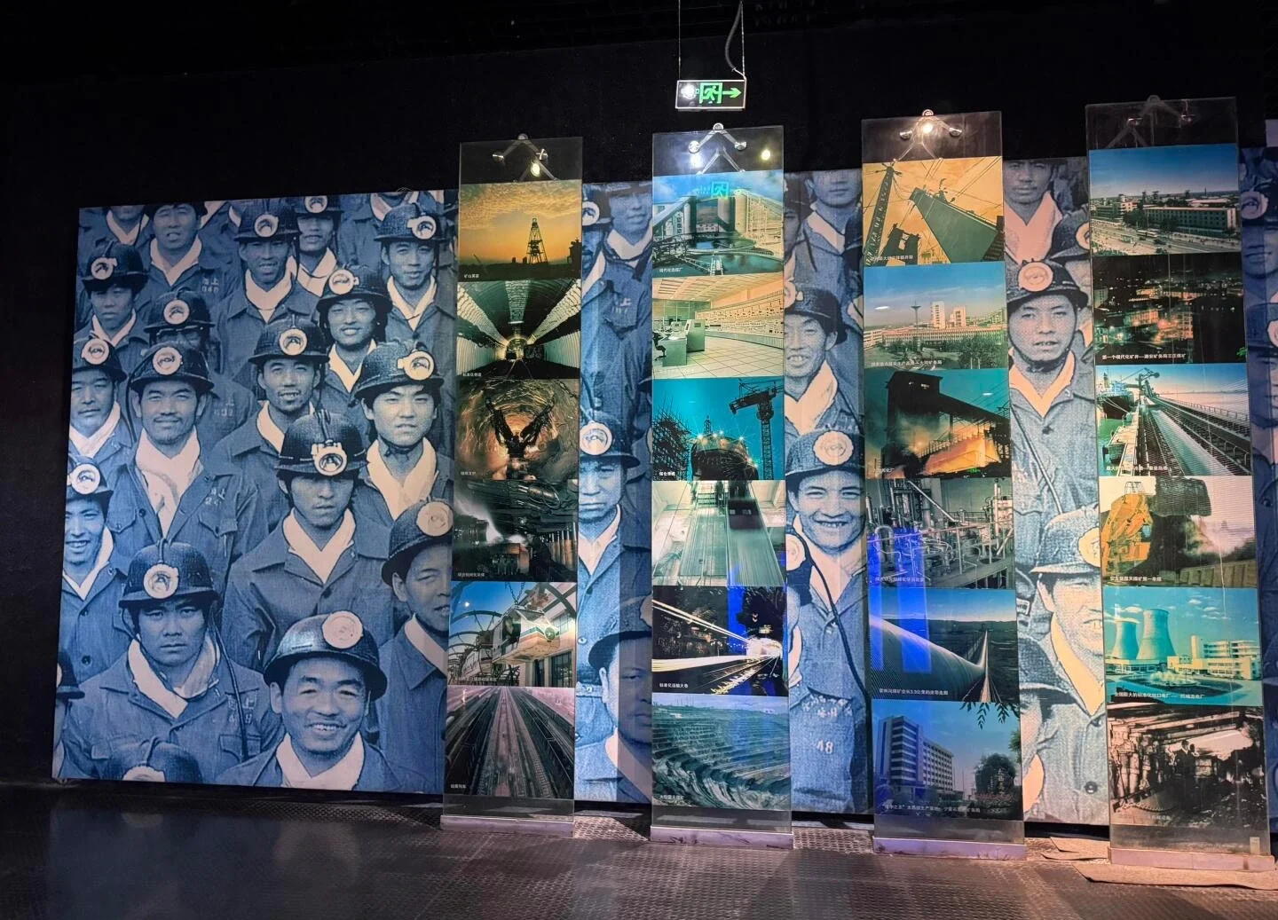 China Coal Museum i Taiyuan, udstillingshal om industrihistorie med arkivbilleder og præsentationer af minedriftsteknologi - Taiyuan rejseguide: Bedste rejseplan og tips 2026 - The China Journey China Coal Museum i Taiyuan, udstillingshal om industrihistorie med arkivbilleder og præsentationer af minedriftsteknologi - Taiyuan rejseguide: Bedste rejseplan og tips 2026 - The China Journey